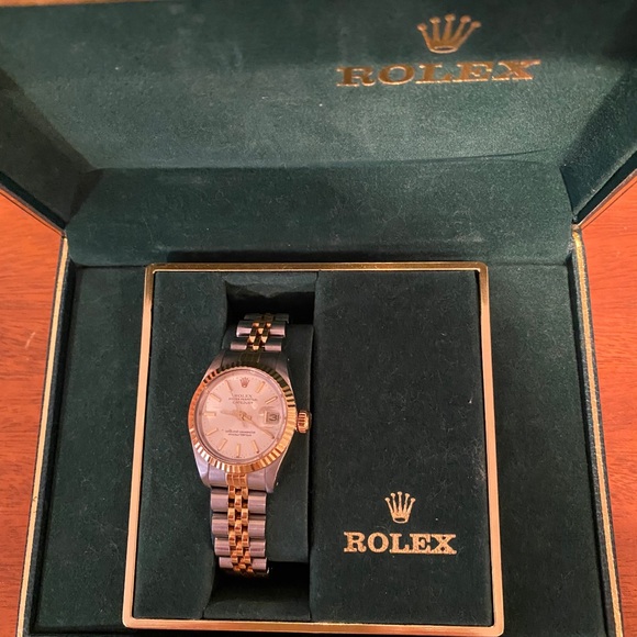 Rolex 26mm Datejust Oyster Perpetual Watch - Picture 13 of 14